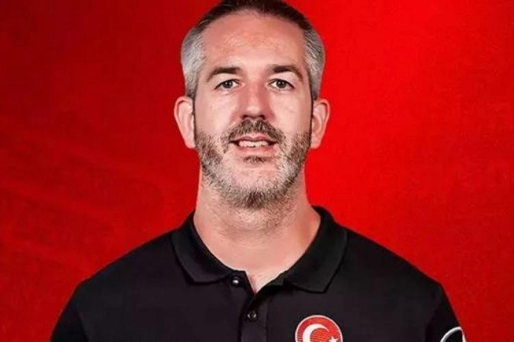 A Milli Takım'ın yeni teknik direktörü belli oldu!