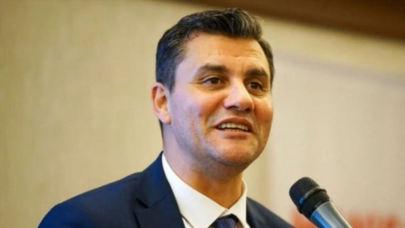 Acı haber; Ferdi Zeyrek hayatını kaybetti!