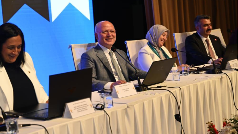 AK Parti Bursa İl Başkanı Gürkan üye seferberliğine vurgu yaptı
