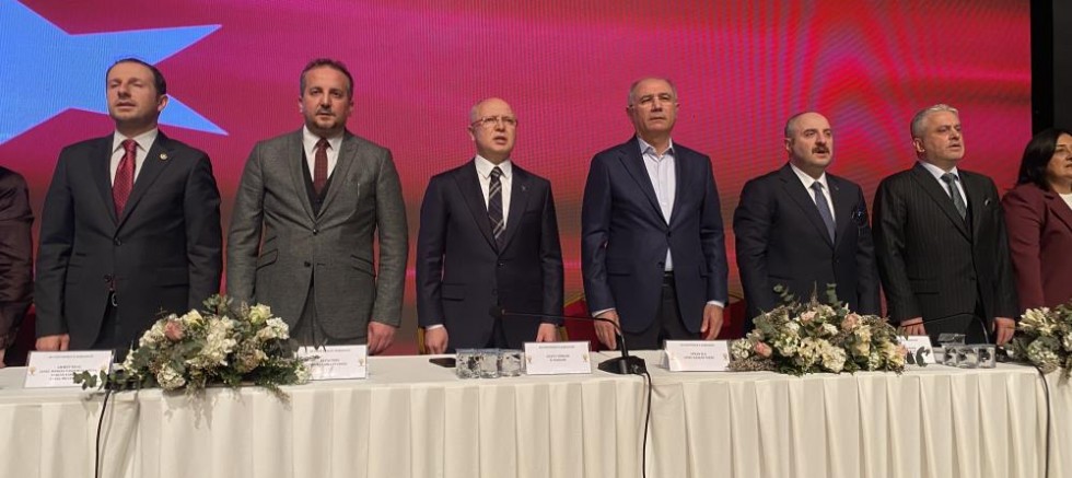 AK Parti Bursa’nın bayramlaşma töreninde dikkat çeken ifadeler!