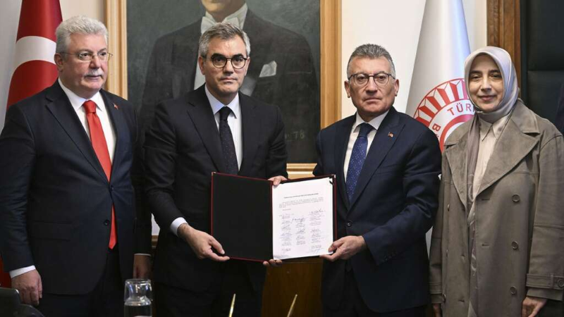 AK Parti’nin TBMM Başkanı adayı, Kurtulmuş oldu