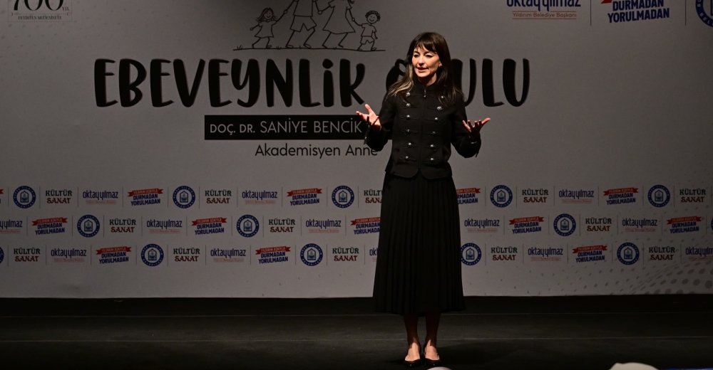  ‘Akademisyen Anne’ Bursalılarla buluştu!