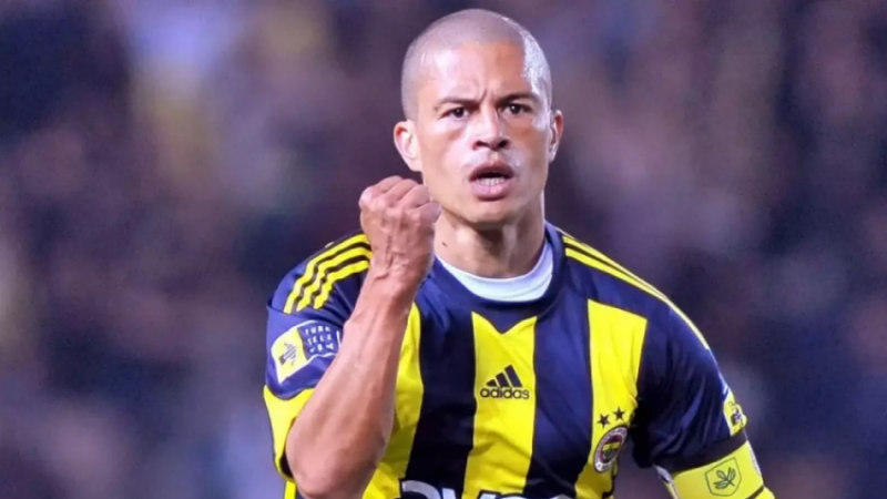 Alex de Souza'dan Sadettin Saran paylaşımı