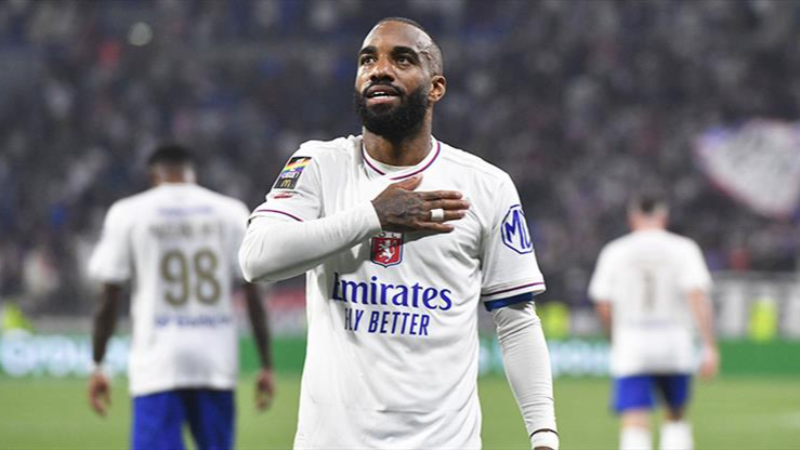 Alexandre Lacazette'in yeni adresi belli oldu
