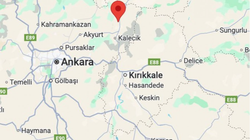 Ankara'da korkutan deprem; Yürekler ağza geldi