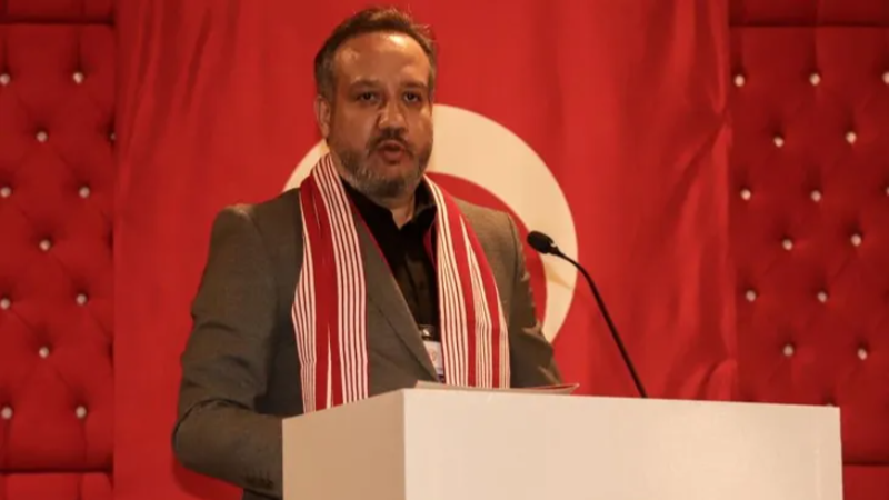 Antalyaspor'da önce hoca şimdi de başkan bıraktı
