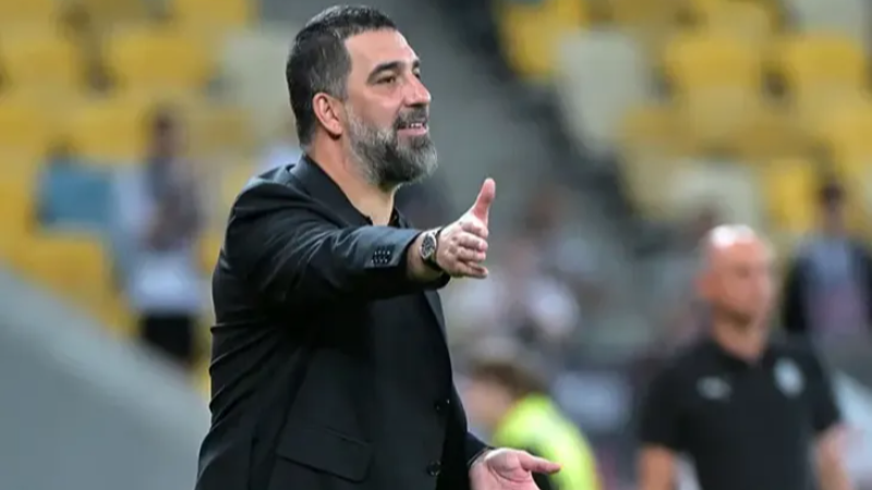 Arda Turan tarih yazıyor