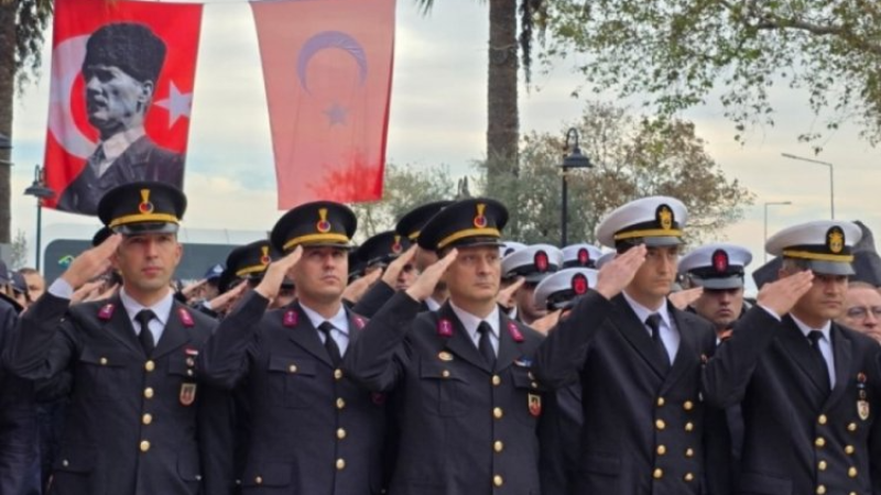 Atatürk, Mudanya'da özlemle anıldı