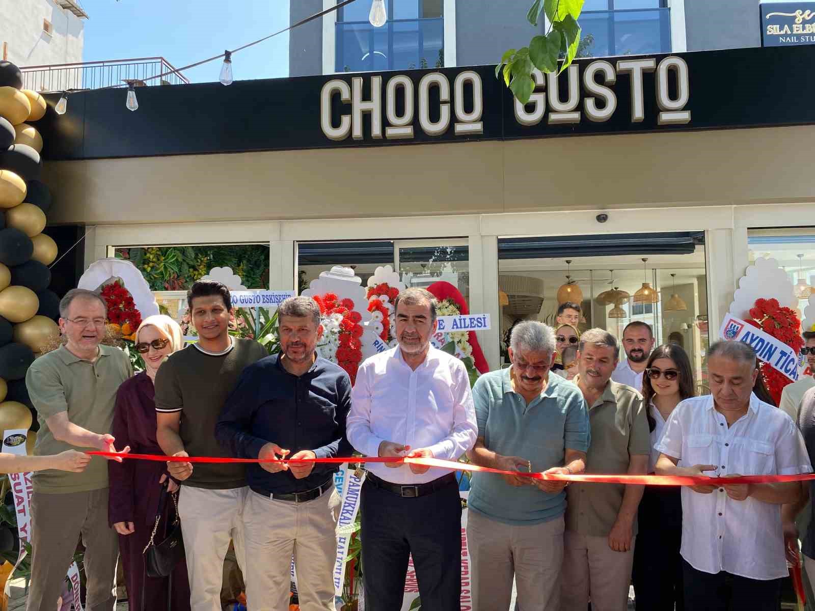 Aydın’da hem tatlı hem de hatırlı açılış