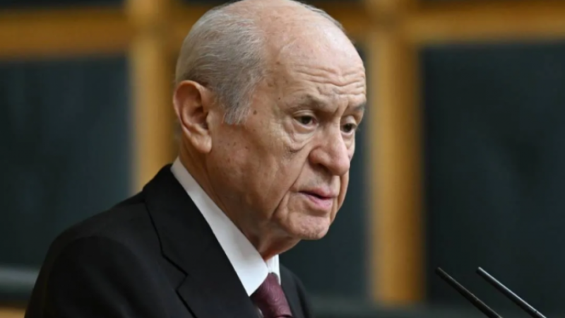 Bahçeli'den çarpıcı açıklamalar;  İran'a saldırı ne anlama geliyor?