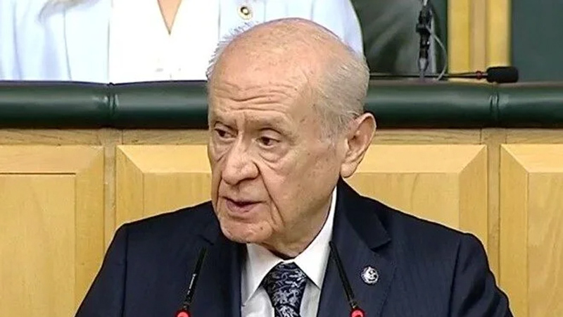Bahçeli’den Özel’e sert tepki: Sokak sokak gez de görelim