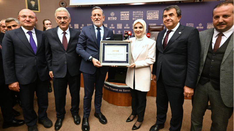 Bakan Göktaş Bursa'dan önemli mesajlar verdi!
