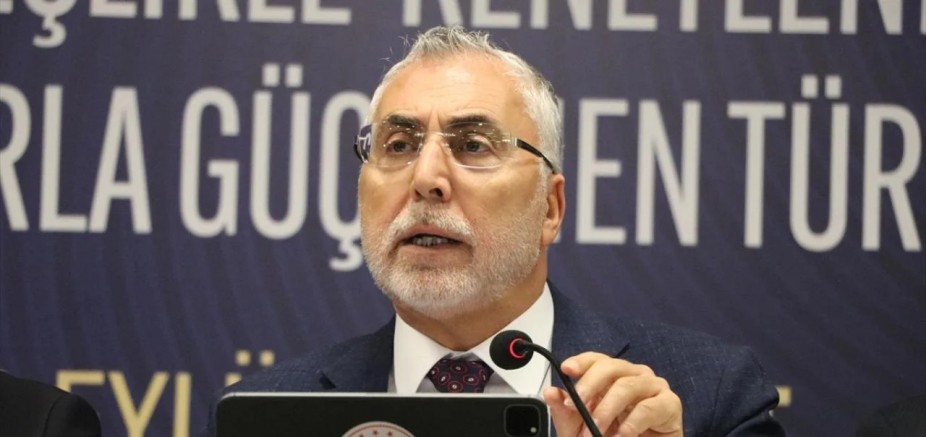 Bakan Işıkhan: İşsizliği 2029 yılında yüzde 7,6’ya indirmeyi hedefliyoruz