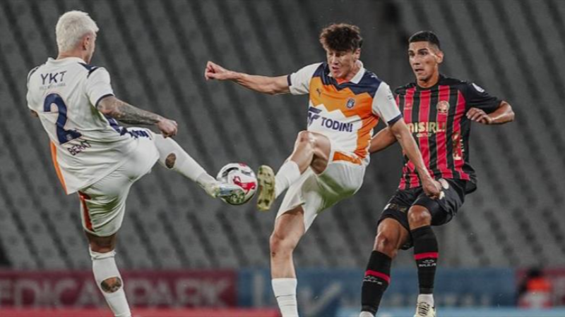 Başakşehir ikinci yarıda; 2-0