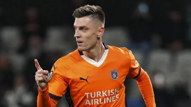Başakşehir o ismi 10 milyon Euro'ya satıyor!
