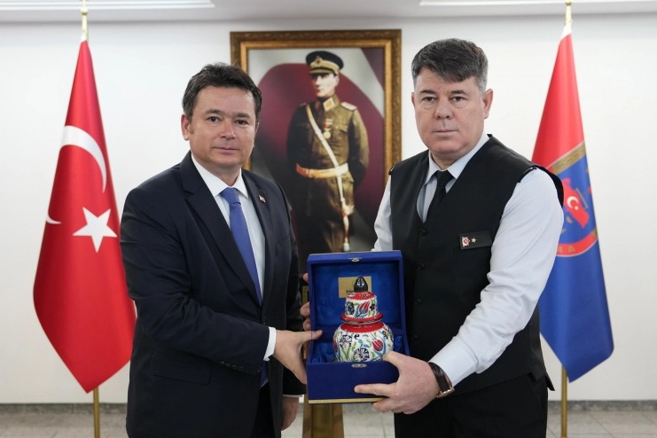 Başkan Aydın'dan Tuğgeneral Tataroğlu'na hayırlı olsun ziyareti
