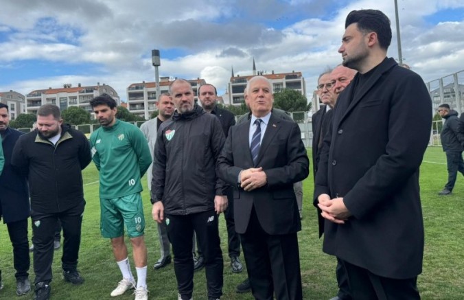 Başkan Bozbey'den Bursaspor'a moral; Kent takımın yanında