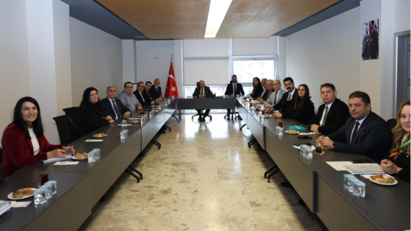 Başkan Özdemir sanayi bölgeleri temsilcileriyle bir arada!