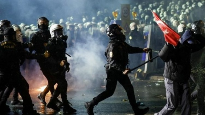 Beklenen haber geldi; 102 öğrenciye tahliye