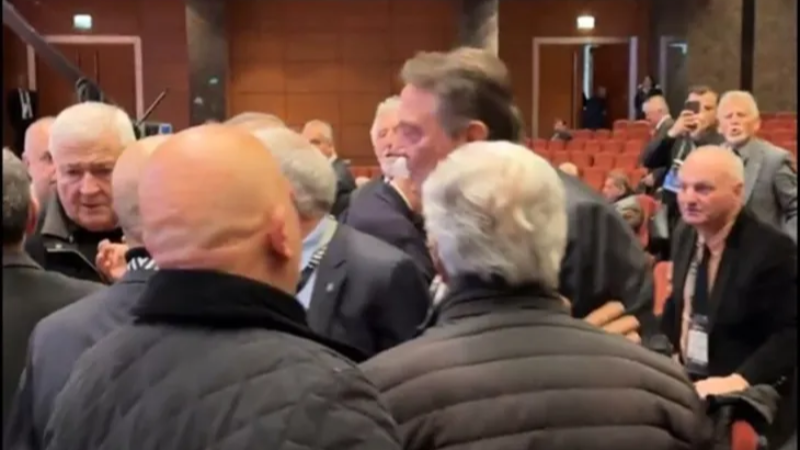 Beşiktaş Divan Kurulu'nda baskanlar birbirine girdi