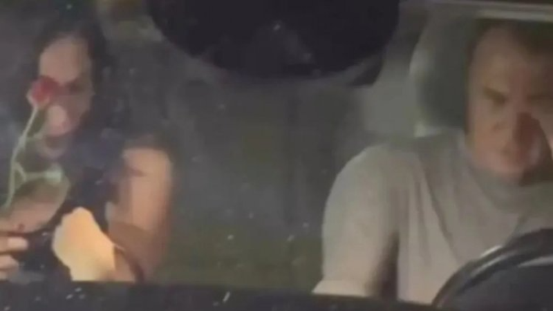 Beşiktaş eski başkanı yılın aşk bombasını patlattı