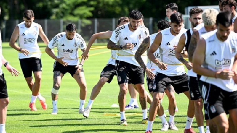 Beşiktaş sıkı çalışıyor