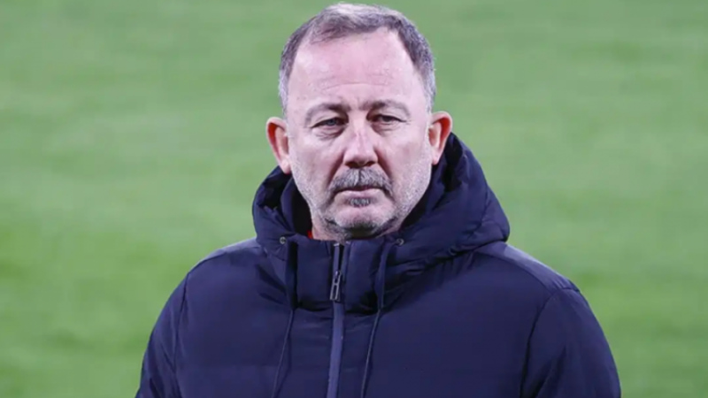 Beşiktaş taraftarı Sergen Yalçın'ı istiyor
