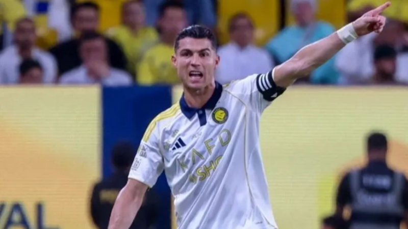 Beşiktaşlılar Ronaldo için yorum yağdırdı!