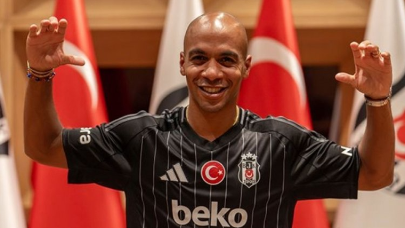 Beşiktaş'ta ayrılık; Yunanistan'a gidiyor...