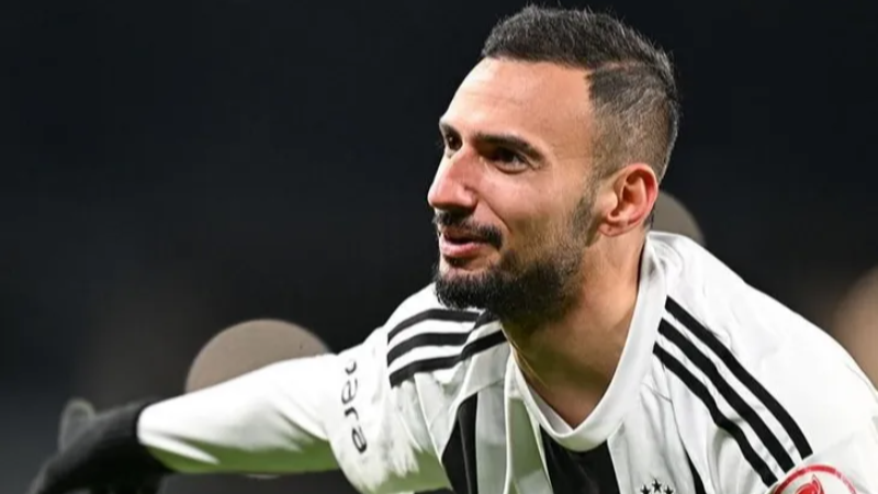 Beşiktaş'tan Başakşehir'e gidiyor...
