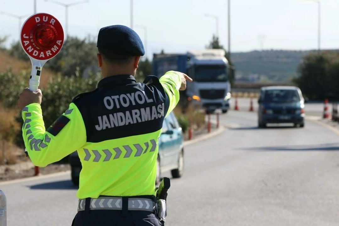 Binlerce araç sahibine ceza yağdı!