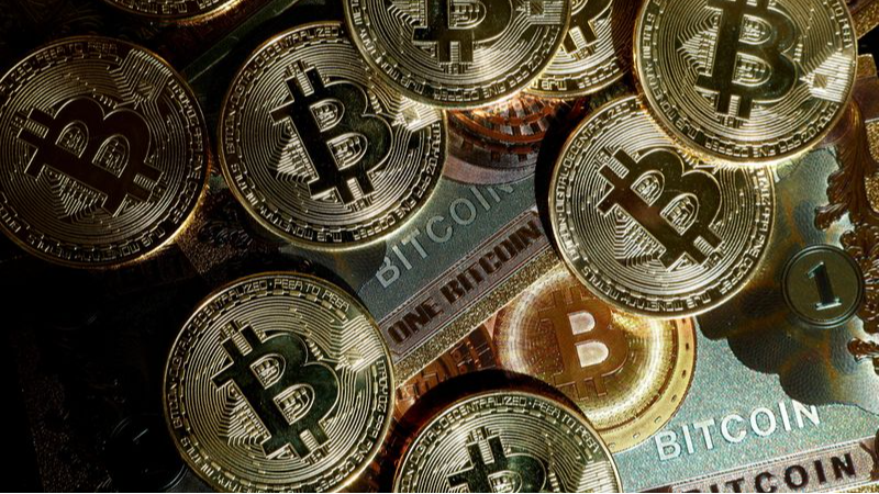 Bitcoin, 2 ayın dibinden döndü!