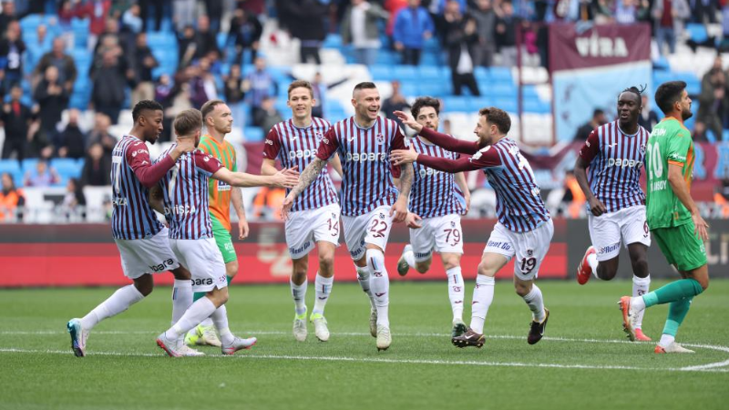 Bol gollü maç Trabzonspor'un