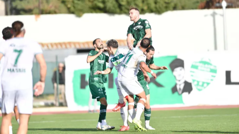 Bu böyle gitmez Adem Hoca!