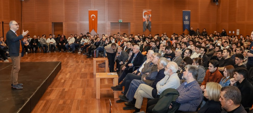 Bu panelde Bursalılar Osmanlı’nın kuruluş çağına gitti!