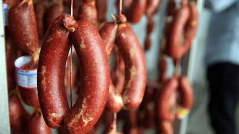 Bu sucuk markalarını sakın ama sakın yemeyin!