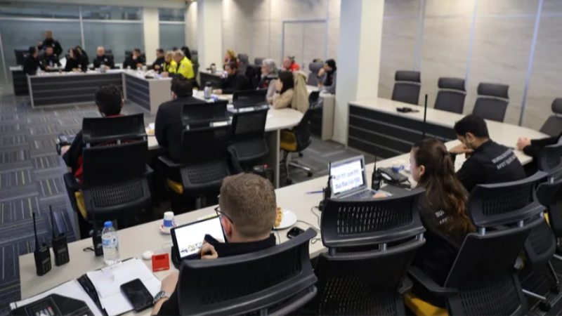 Bursa AKOM'da kritik toplantı