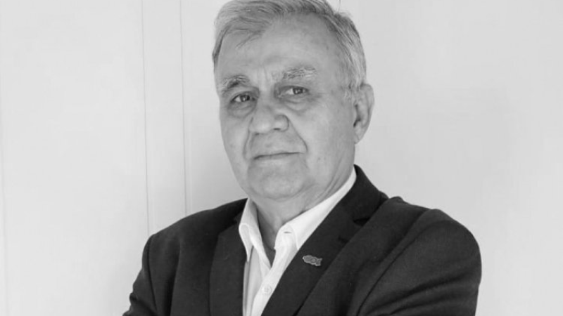 Bursa basınının duayen ismi Engin Aksöz'ü kaybettik