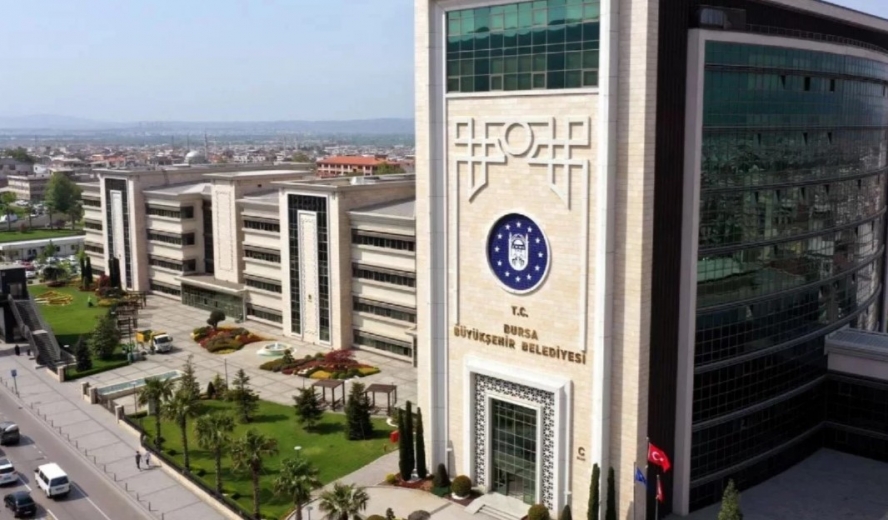 Bursa Büyükşehir Belediyesi’nde hareketli saatler!