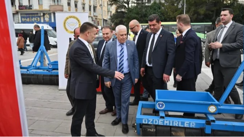 Bursa Büyükşehir Belediyesi üreticiyi yalnız bırakmıyor