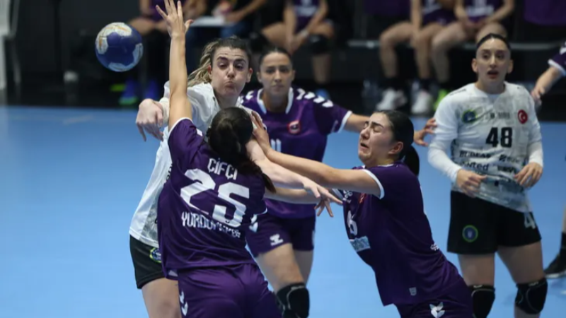 Bursa Büyükşehir Belediyespor zorlanmadı