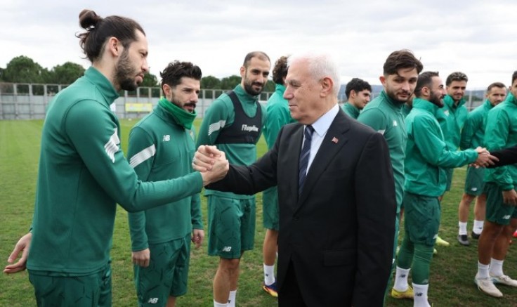 Bursa Büyükşehir'den Bursaspor'a müjdeler bitmiyor