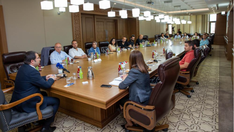 Bursa Büyükşehir ‘Her şeyi biz biliriz’ anlayışında değil!