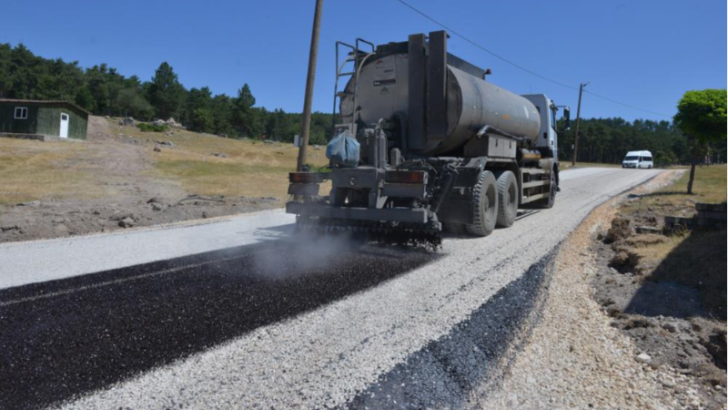 Bursa Büyükşehir ilçe yollarını konforlu hale getiriyor