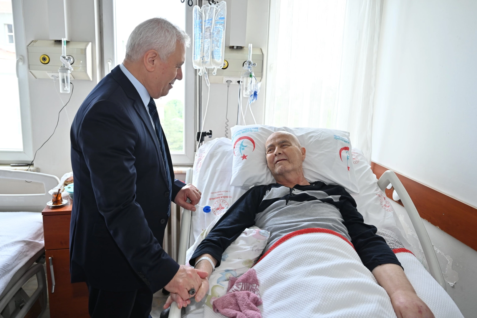 Bursa Büyükşehir zor zamanlarda halkın yanında