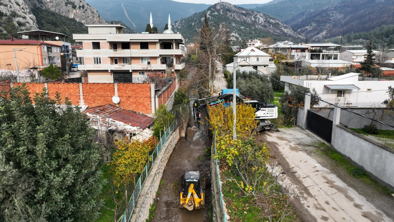 Bursa Büyükşehir'den  taşkın ve sel risklerine karşı tedbir!
