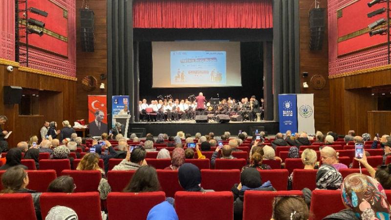 Bursa Büyükşehir’den ‘Yaşlılara Saygı’ Haftasında güzel görüntüler