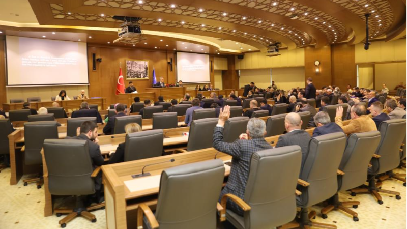 Bursa Büyükşehirin iftarlarında 53 bin kişi aynı sofrada bir araya geldi