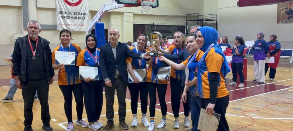 Bursa'da anneler bu kez salonda!