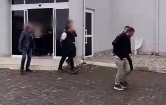 Bursa’da aranan şüphelilere operasyon